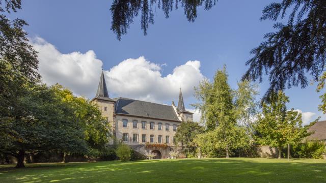 Confrérie Saint-Etienne Castle